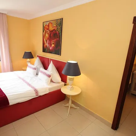 Casa Marbella Finca Sanjuan *